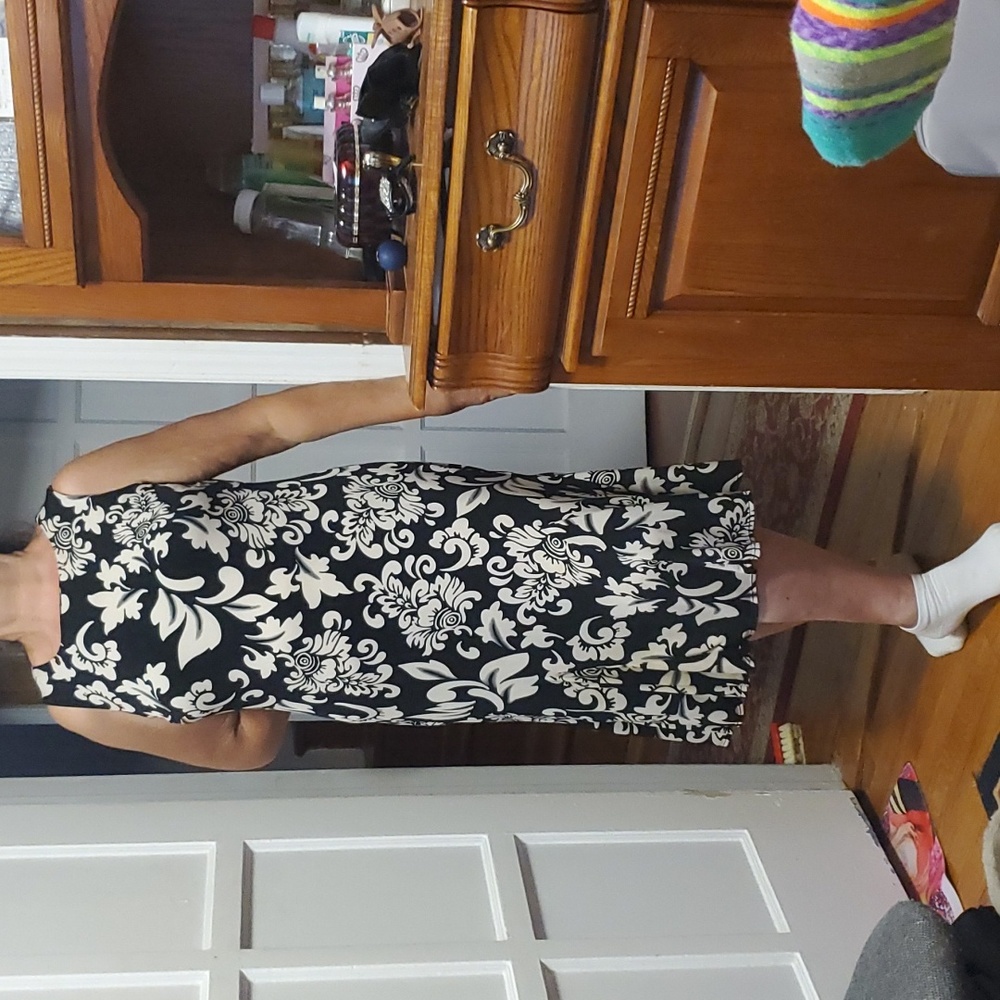 Beautiful dress size 16